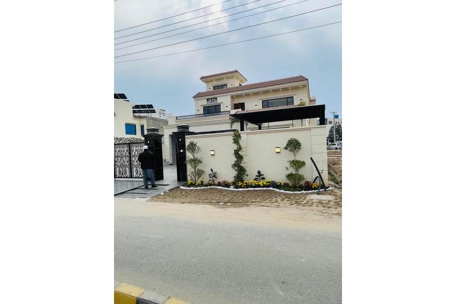 20 Marla Designer House For Sale In Buch Executive Villas Multan