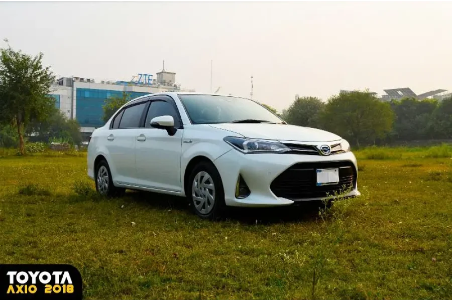 Toyota Corolla Axio 2018