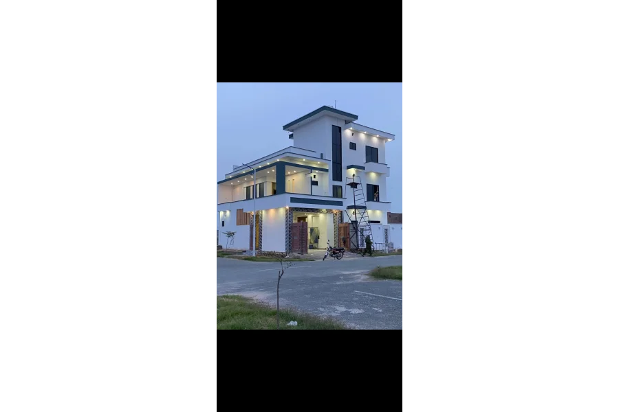 6.5 Marla Double Story House Available