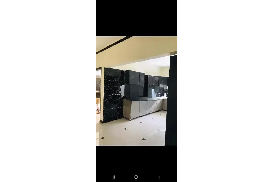 کراچی میں 400 اسکوائر گز کا مکان برائے فروخت