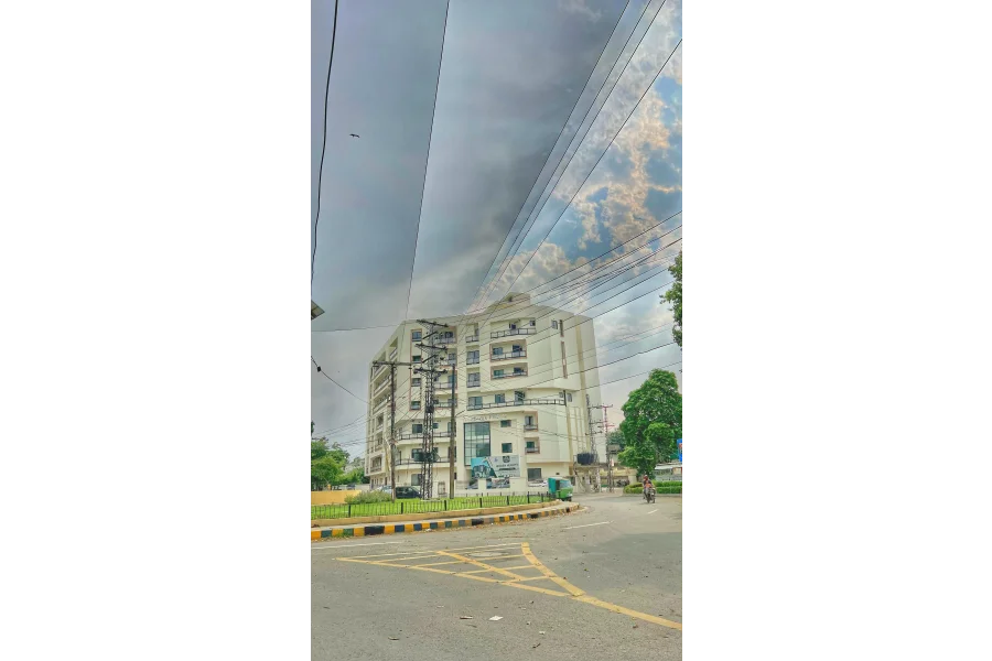 Furnished apartment for sale   957 square foot