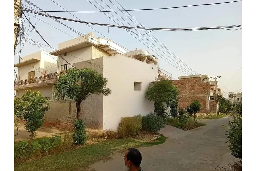 10 Marla Plot Available For Sale, Rehman Garden Yazman Road Bhawalpur