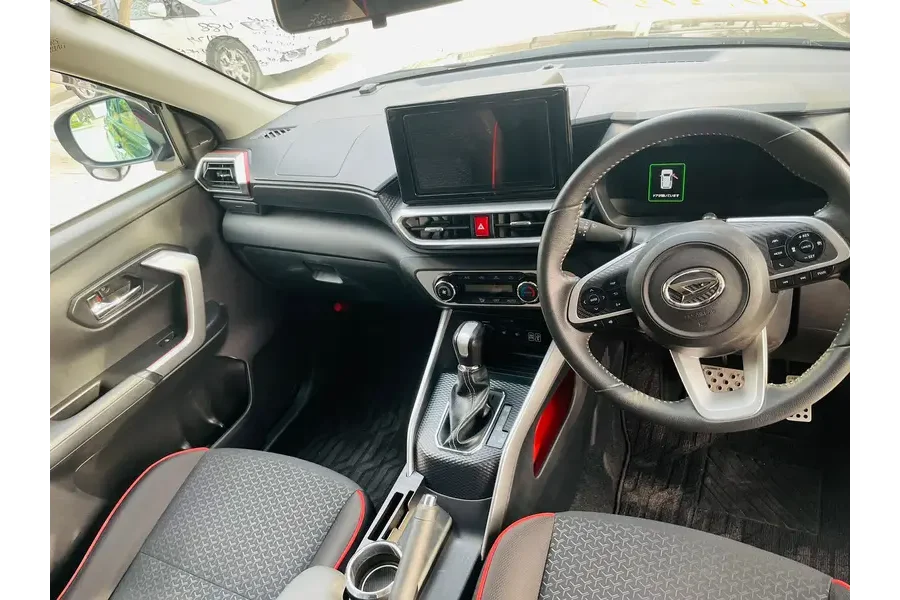 Daihatsu Rocky G - Turbo 1.0 Model 2020