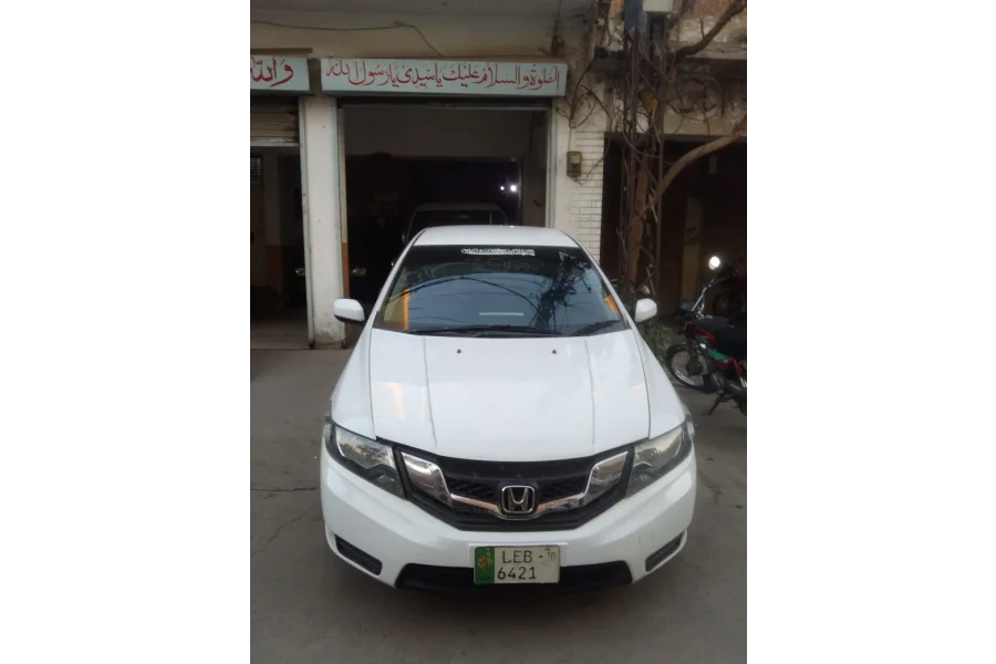 ہونڈا سٹی 2010