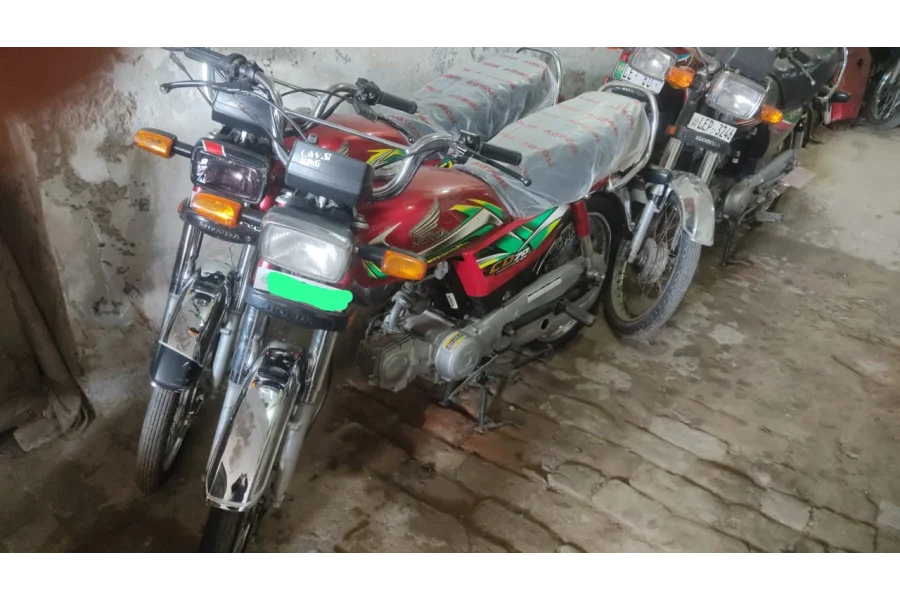 HONDA CD 70 BIKE 23 MODEL AVAILABLE FOR SALE