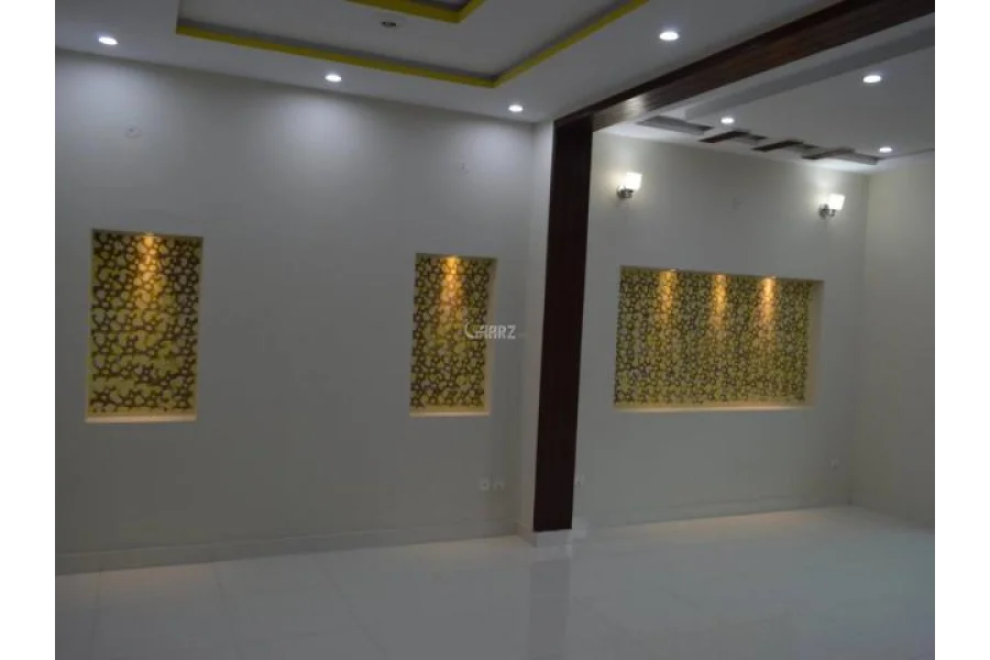 1 kanal house for sale in Khayaban - II