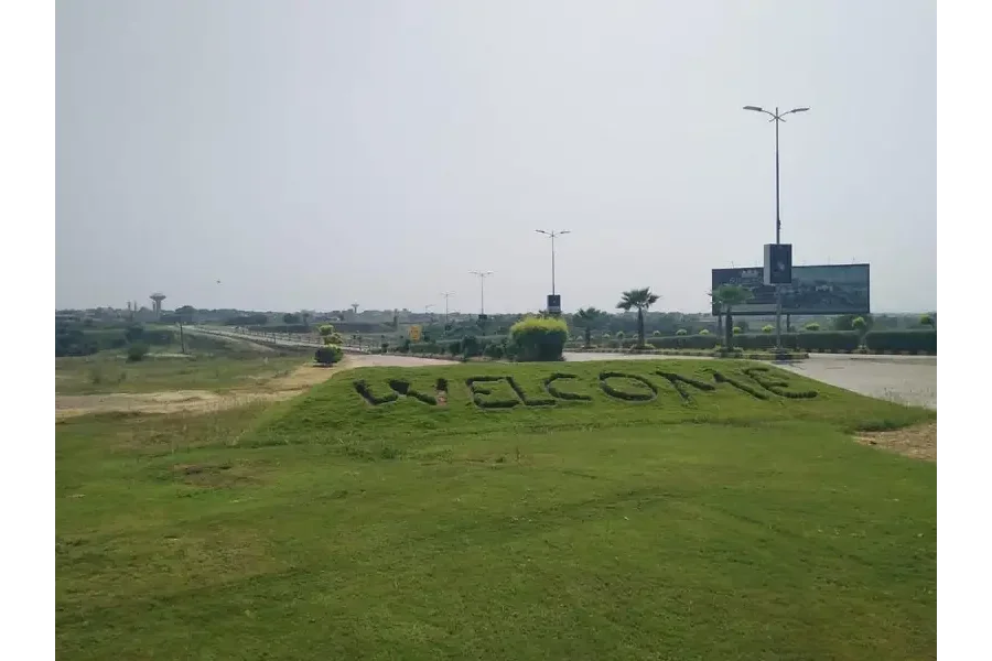 10 Marla Possession Able Plot For Sale In Taj Residencia