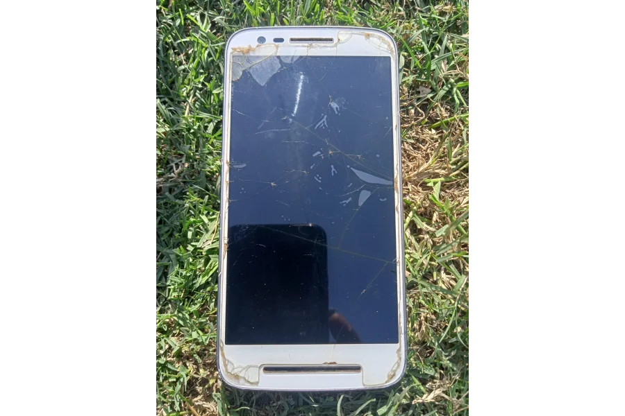 Motorola Moto E3 Power Android Phone Available For Sale