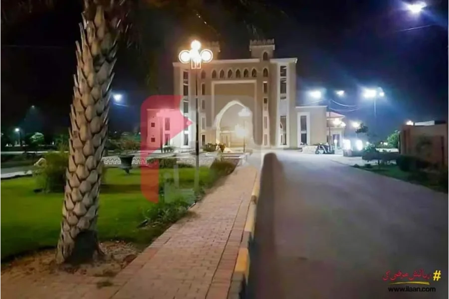 زی گارڈنز شیخوپورہ روڈ فیصل آباد میں 5.42 مرلہ رہائشی پلاٹ 25 لاکھ میں برائے فروخت