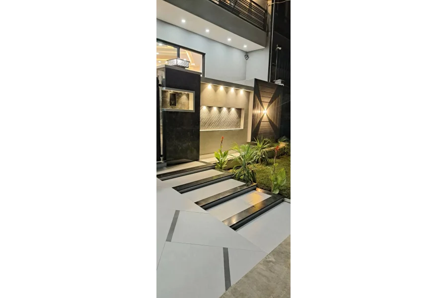 کینال روڈ فیصل آباد میں 7 مرلہ ڈبل سٹوری مکان برائے فروخت