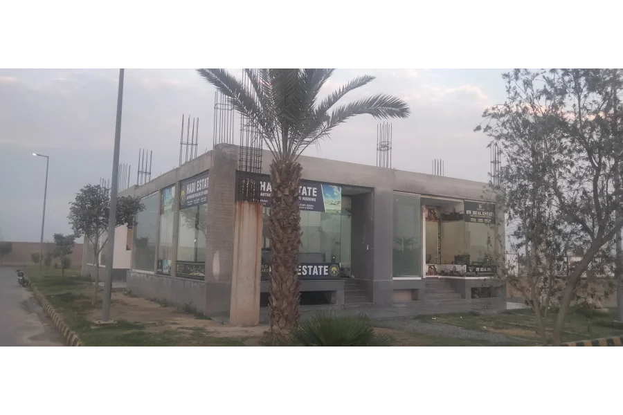 سٹی ہاؤسنگ میں 16 مرلہ پلازہ برائے فروخت