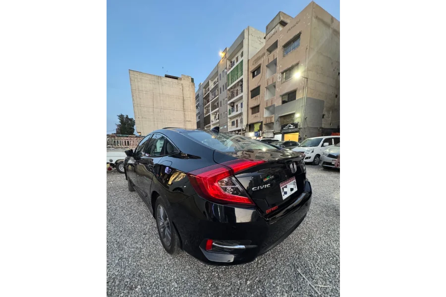 Honda Civic oriel UG کراچی میں فروخت کے لیے
