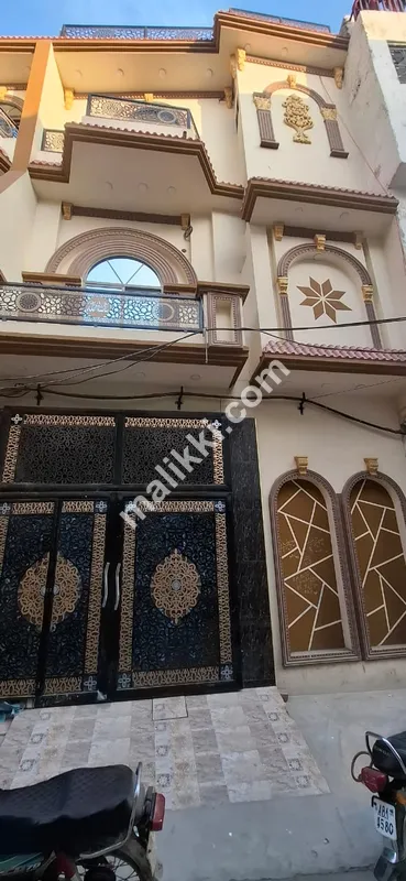 مکمل تین منزلہ 4 مرلہ نیا مکان 