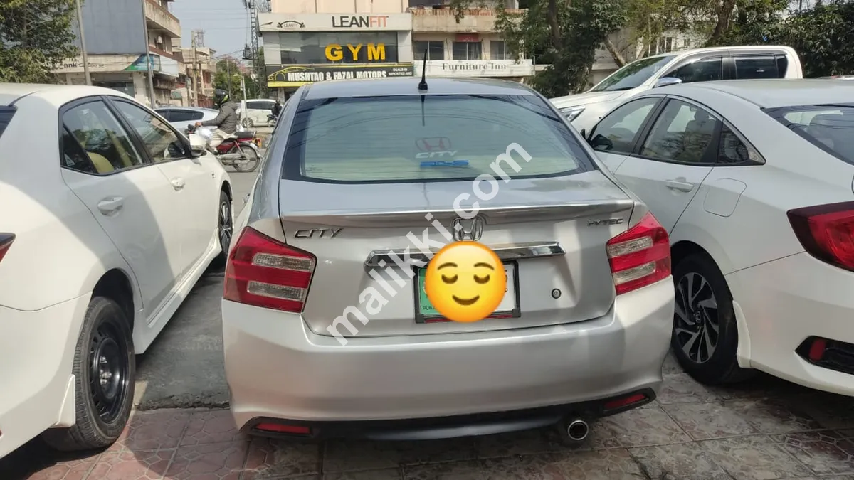 HONDA CITY 2015 MODEL AVAILABLE FRO SALE