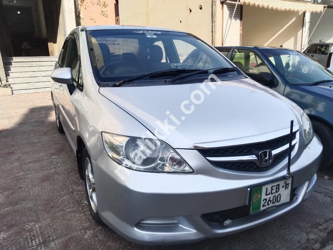 ہونڈا سٹی 1.3 آٹو 2007