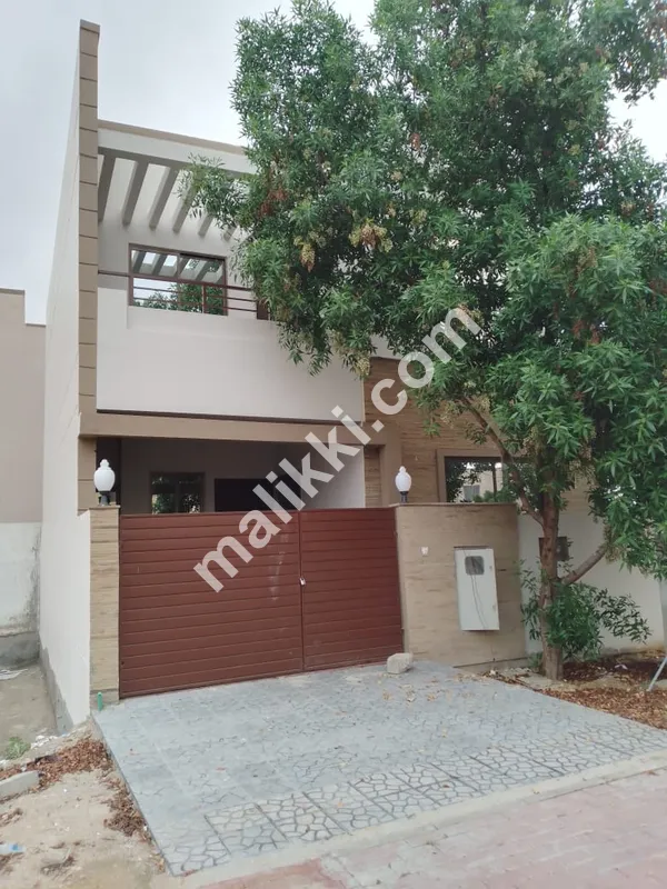 بحریہ ٹاؤن کراچی میں بنگلہ برائے فروخت