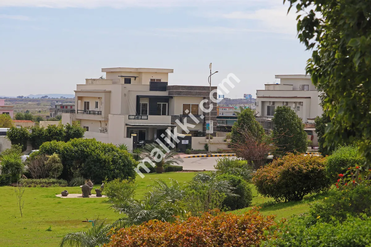 10 مرلہ پلاٹ | ٹاپ سٹی ون 