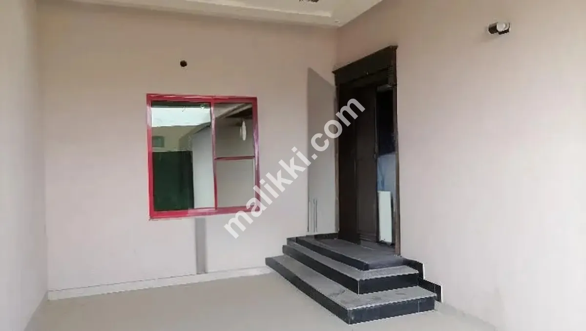 Prime Location 7.5 Marla House Situated In Sitara Park City For sale