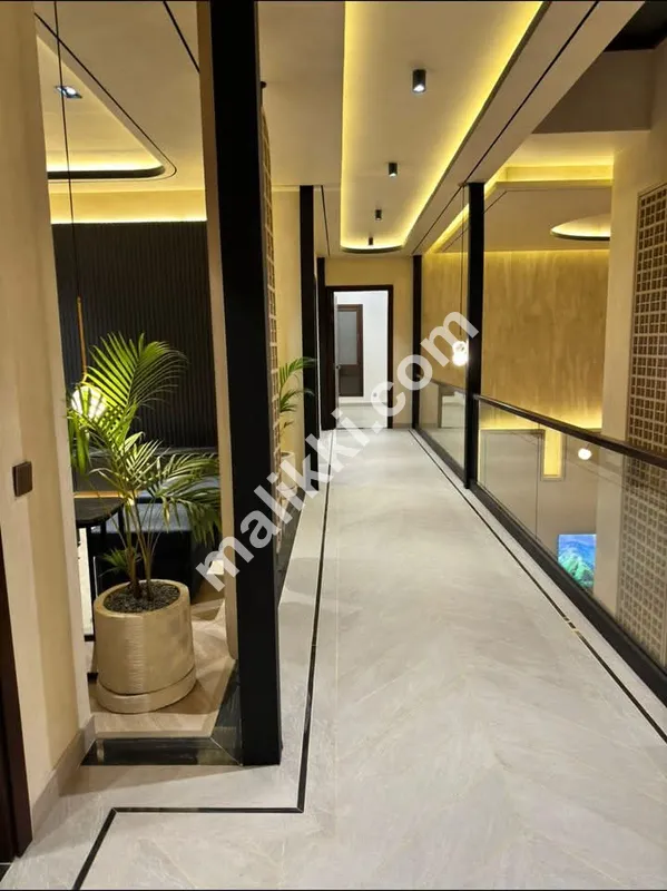 ڈی ایچ اے فیز 5، کراچی میں بنگلہ برائے فروخت