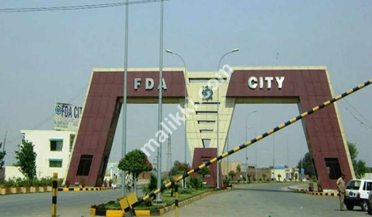 5 Marla Corner Pair Plots Available F1 Block