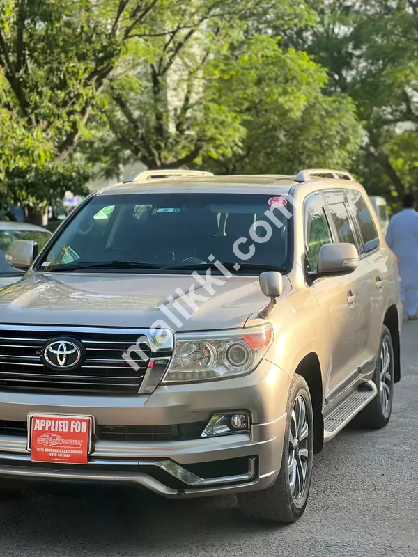 Toyota Land Cruiser Model 2019