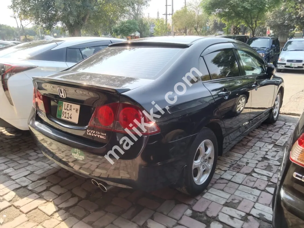 Honda Civic 1.8 i-VTEC