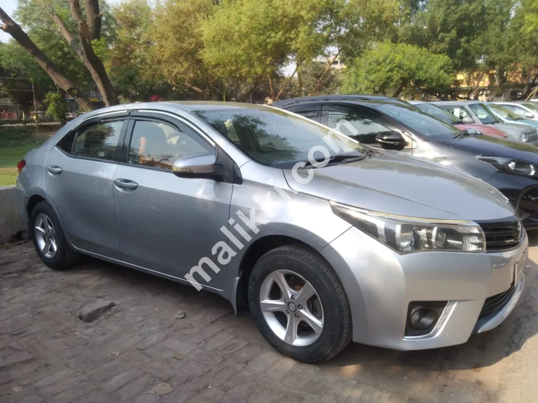 Toyota Corolla 1.3 Auto