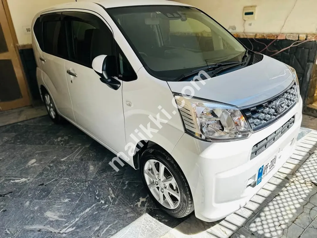 ڈائی ہاٹسو موو ایکس ایس اے 3 لمیٹڈ پیکیج