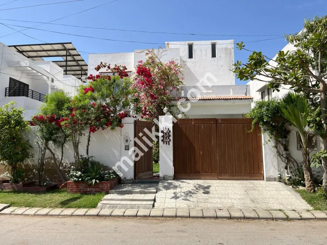 500 yards Bangalow Available For Sale