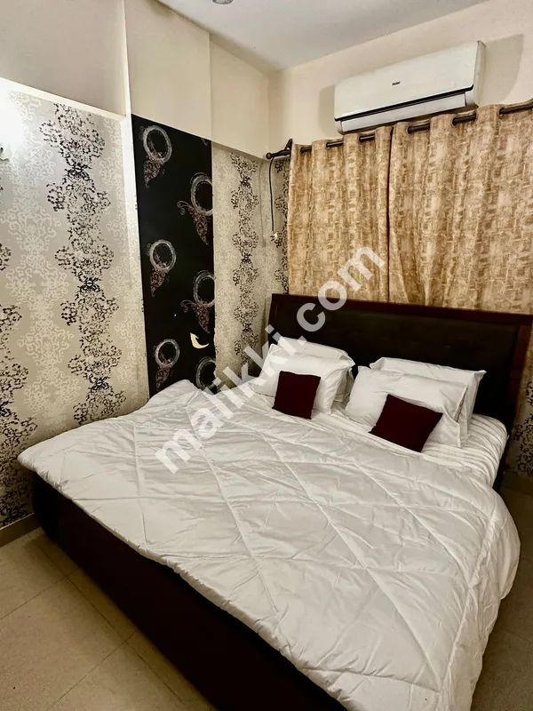 Studio  Available For Sale In Karachi