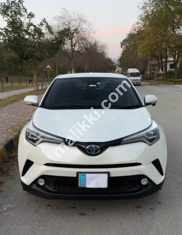 Toyota C-HR G-LED 2017