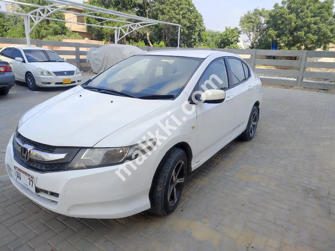 ہونڈا سٹی برائے فروخت - 2011 ماڈل