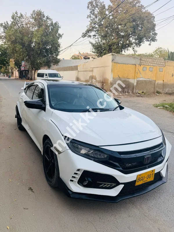 Honda CIVIC X 1.8 oriel 