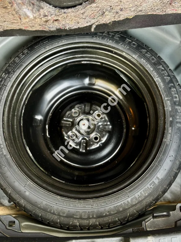 TOYOTA AQUA 1.5 HYBRID S PUSH * MODEL: 2015 Available For Sale