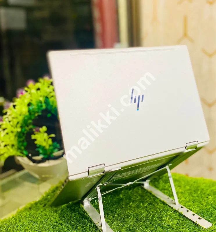 HP x360 830 g6