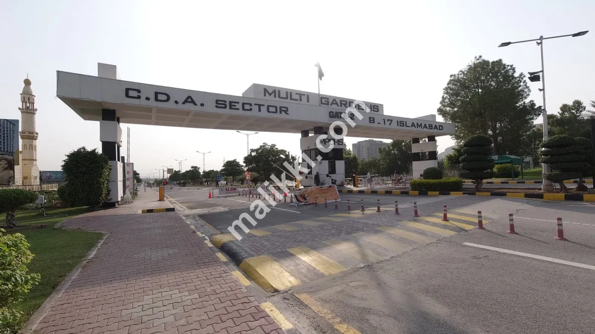 Plot #2017-U in E block