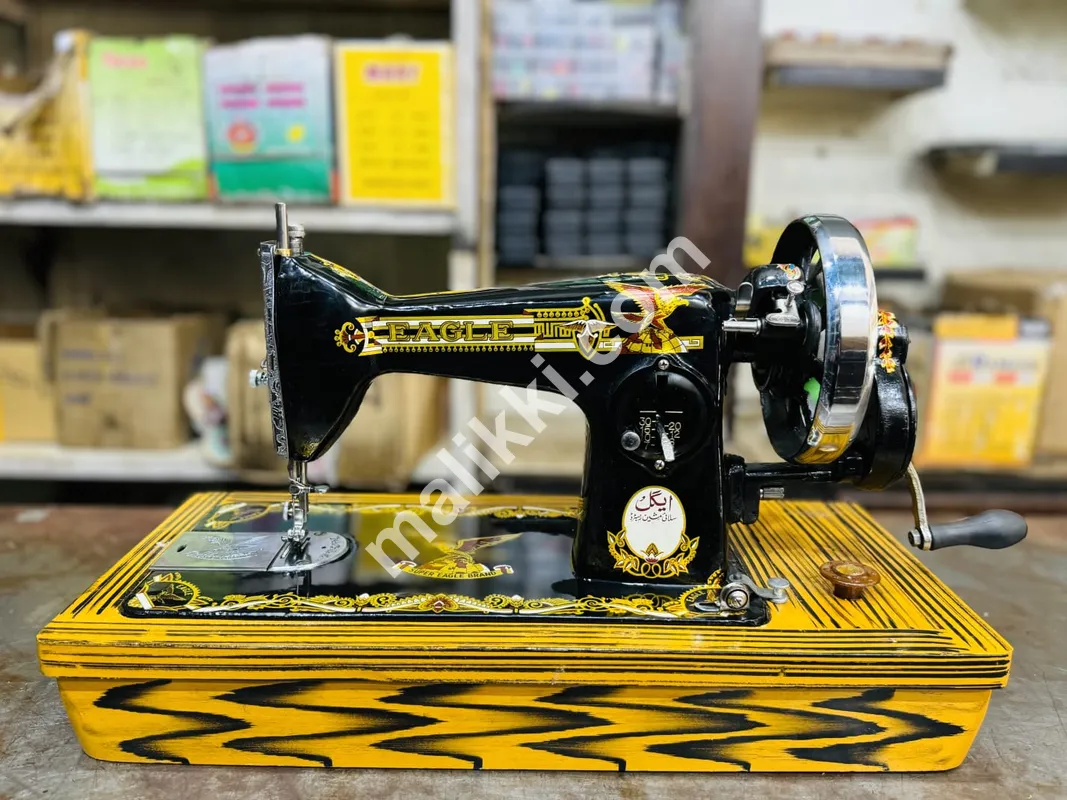 EAGLE SEWING MACHINE HA1 / DOMESTIC MACHINE/SEWING MACHINE