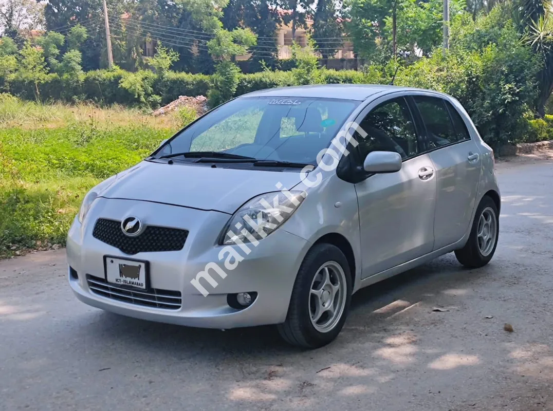  Model: Vitz fl 1.0  - Model year: 2007  Available For Sale