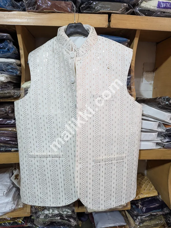 ترتیب کمر کوٹ