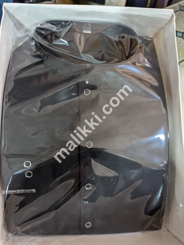 سیاہ شلوار قمیض