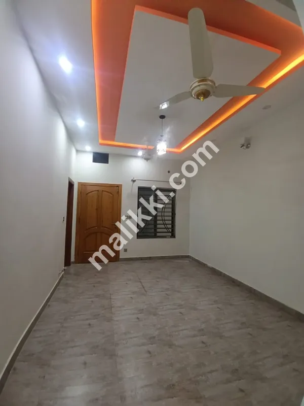 8 Marla Lower Portion for Rent 