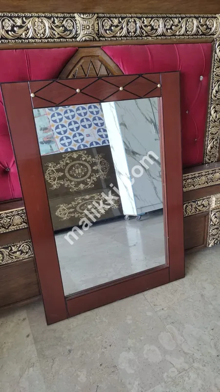 Bed Set Dressing and Bed Side Table