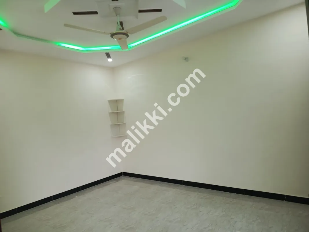 5 Marla House Available For Sale