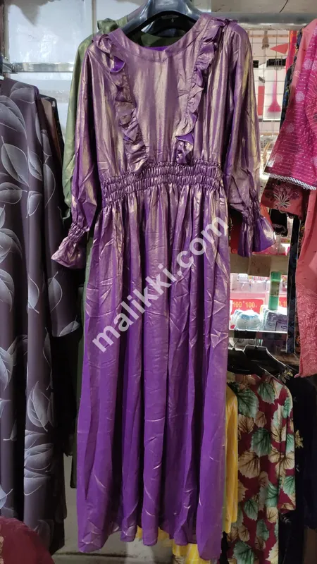 خواتین کے فروک سجیلا، خوبصورت - مختلف رنگ