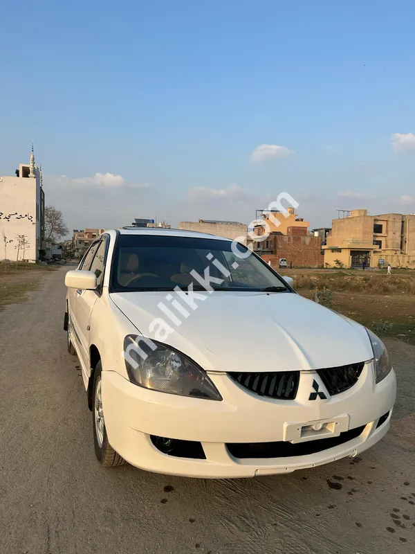 MITSUBISHI LANCER GLX 1.6 SR مکمل آپشن 