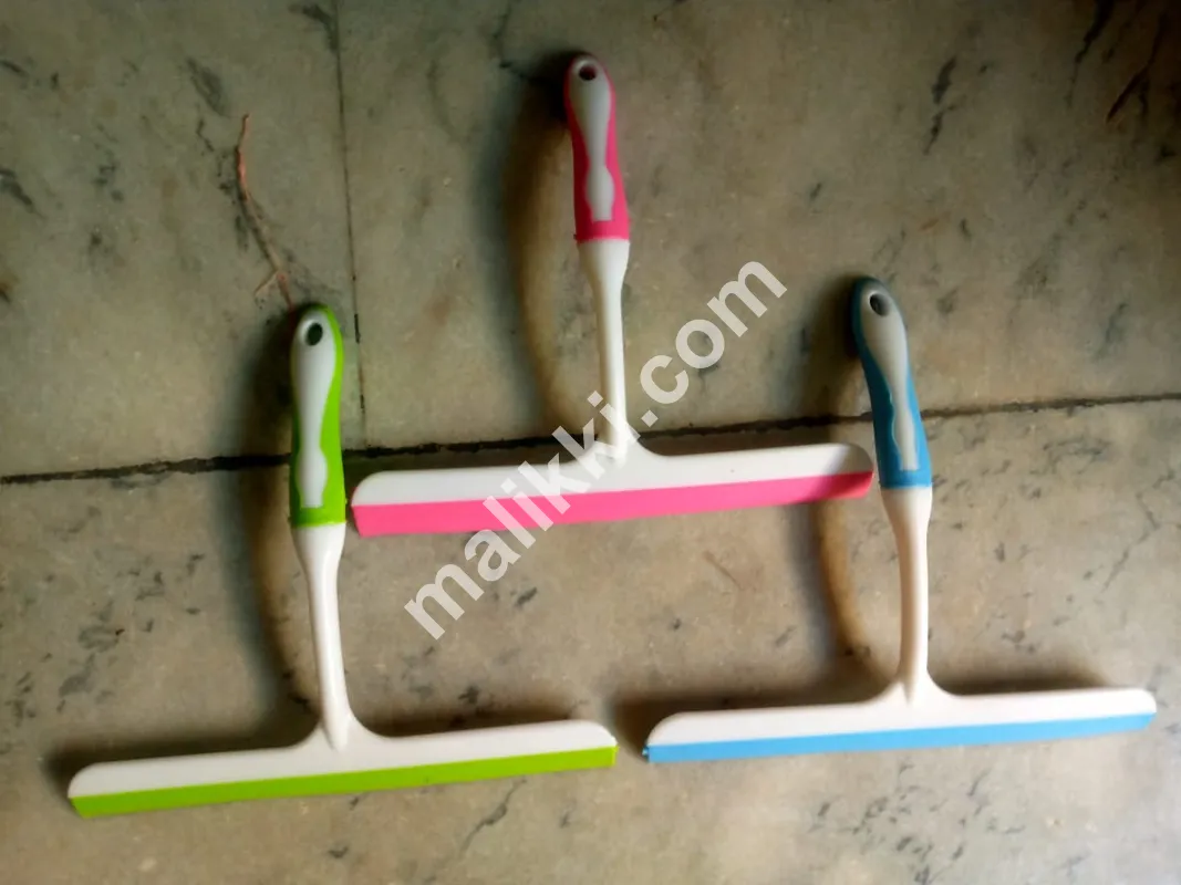 گلاس صاف کرنے والا وائپر