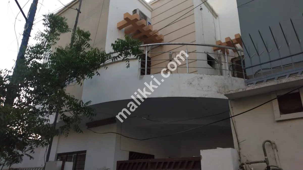 120 مربع گز مکان برائے فروخت 