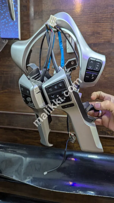 کار ملٹی میڈیا پلیئر