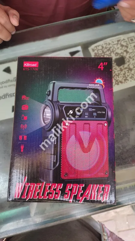Wireless speaker 4 inch bluetooth with solar panel