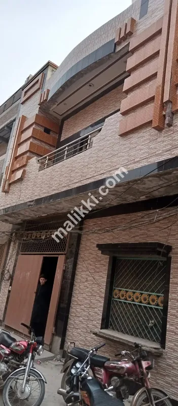 سمندری روڈ پر 5 مرلہ مکان برائے فروخت